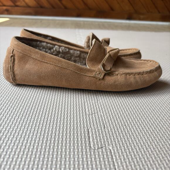 Cole Haan Shoes - Cole Haan Womens Evelyn Tan Bow Driver Loafers Suede Sherpa Lined Size 8.5
